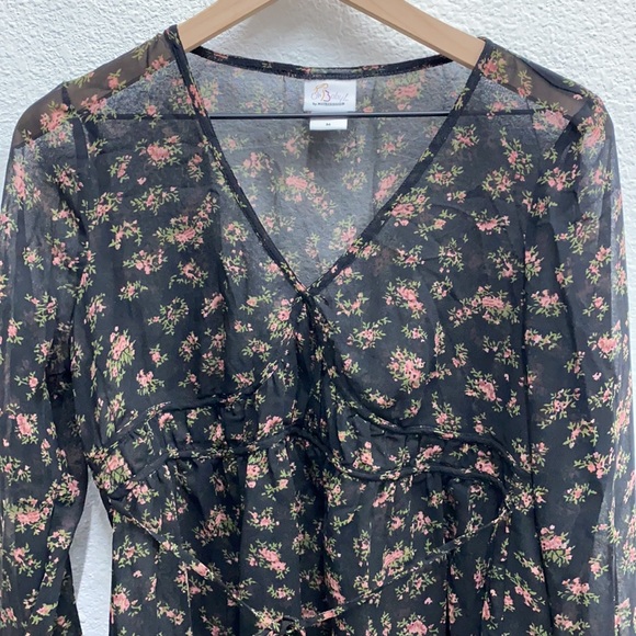 Oh Baby by Motherhood Maternity Sheer Floral Rose Blouse | Black & Pink | M - Picture 4 of 9